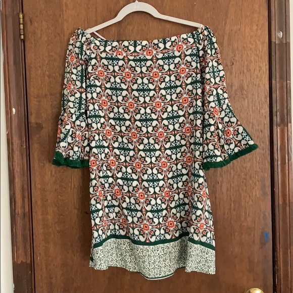 Lulu’s over the shoulder dress size Small - Picture 1 of 6